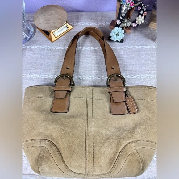 Coach Tan Suede & Leather Tote with Logo Hang Tag - Picture 1 of 9